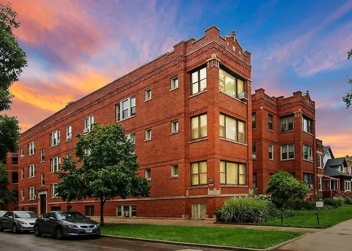 Apartment Chic & Fully Furnished 2br - Roscoe 1 *